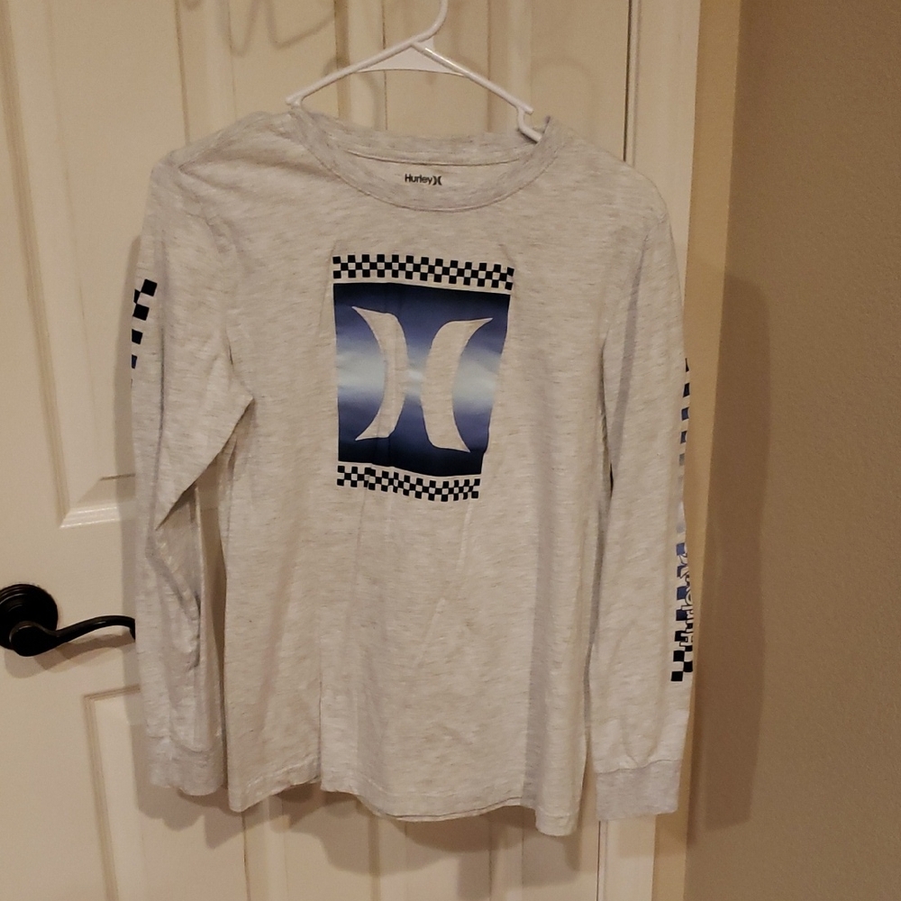 Hurley Light Gray Long Sleeve with Blue Graphic